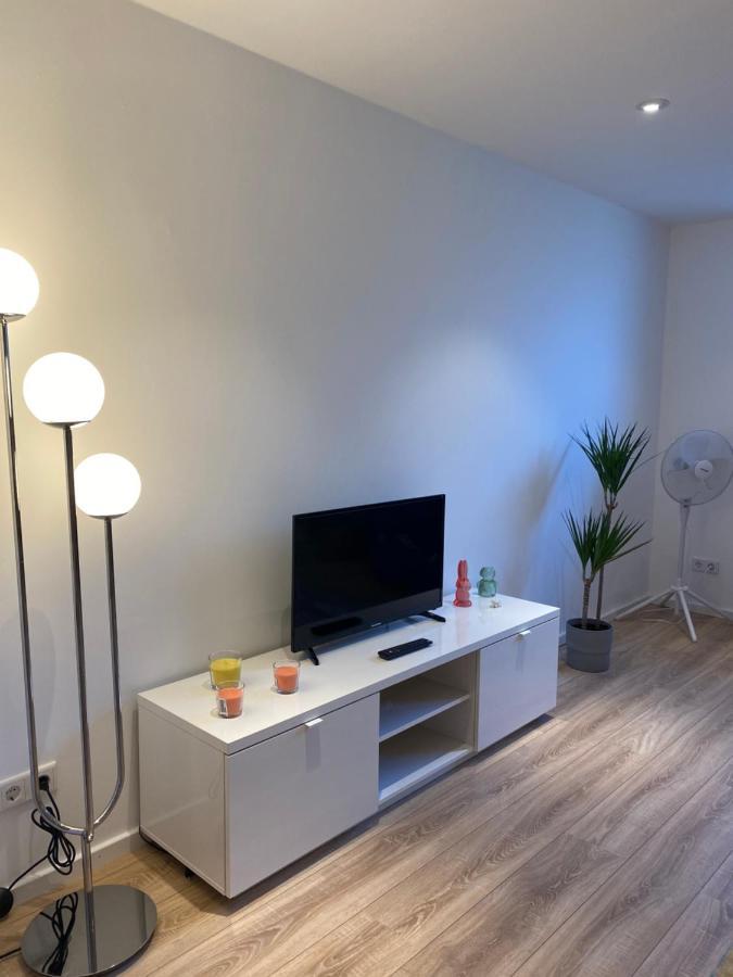 Appartement Dreamy Luxury Basement In Keulen